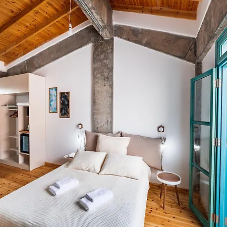 Eagle Eye מלון *