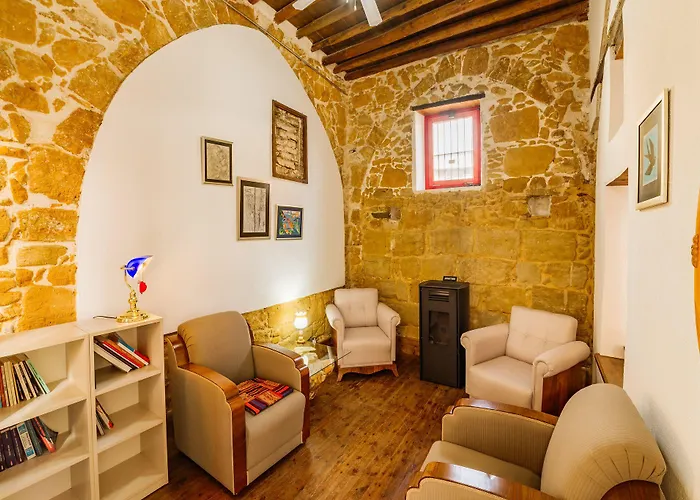 Eagle Eye Szálloda *